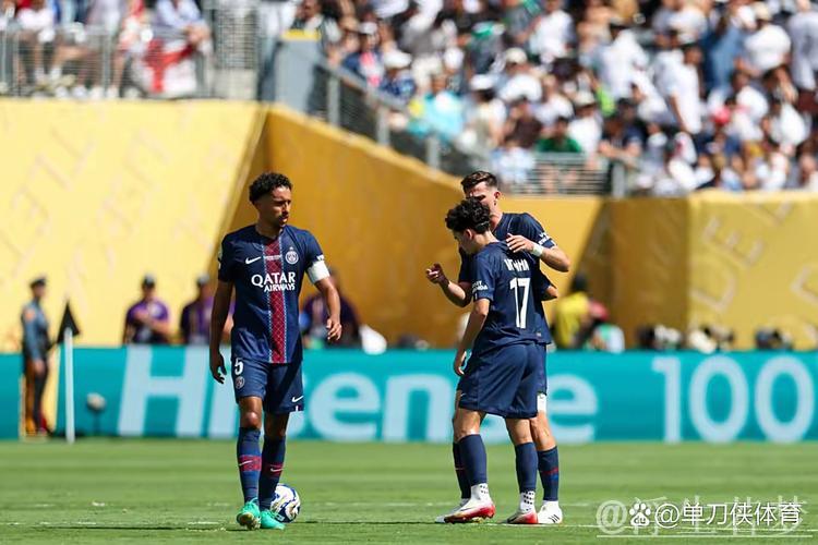 巴黎狂飙:168天力克英超四强+西甲豪门!总比分28-8剑指六冠 巴黎狂飙:168天力克英超四强+西甲豪门!总比分28-8剑指六冠